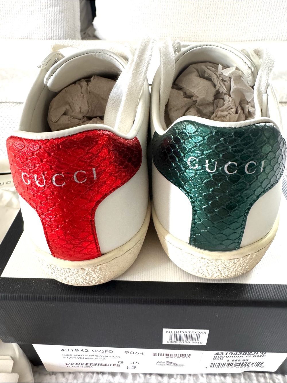 Authentic Gucci White Sneakers with Box Dust Bags and Cards - Picture 8 of 8